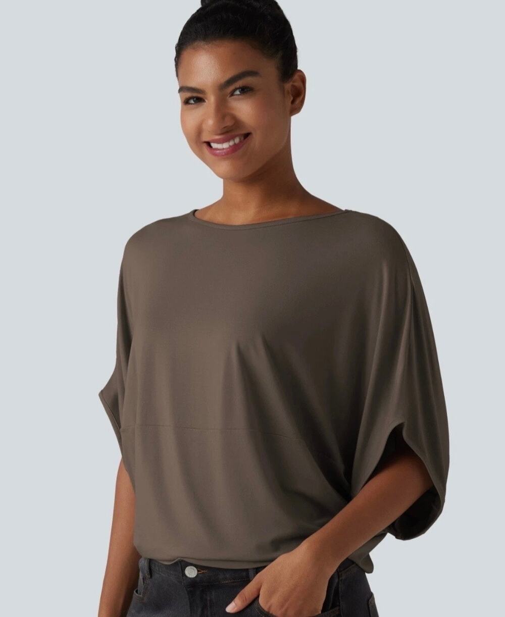 NWT! Halara Taupe Brown Round Neck Batwing Sleeve Relaxed Top M